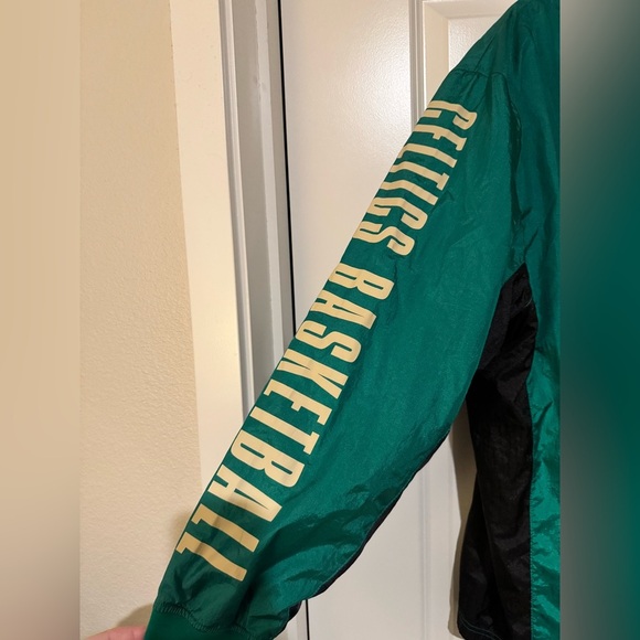 Mitchell & Ness Boston Celtics Anorak Jacket Vintage Logo Green Size XL EUC - Picture 11 of 12